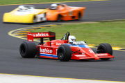 historic-racing-sydney-motorsport-park-jeremy-dale-23