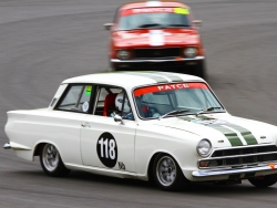 historic-racing-sydney-motorsport-park-jeremy-dale-17