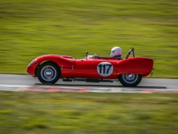 2017-autumn-festival-historic-racing-mike-fisher-19
