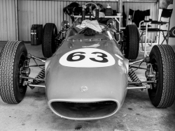 2017-autumn-festival-historic-racing-mike-fisher-6