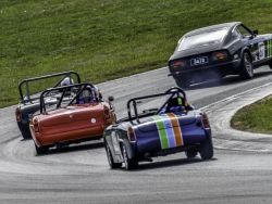 2017-autumn-festival-historic-racing-steve-koen-26
