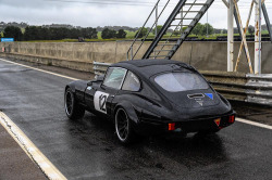 row-1969-e-type-jaguar
