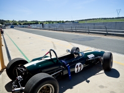 historic-racing-wp-seth-77