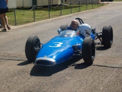 historic-racing-wakefield-park-bob-ross-9